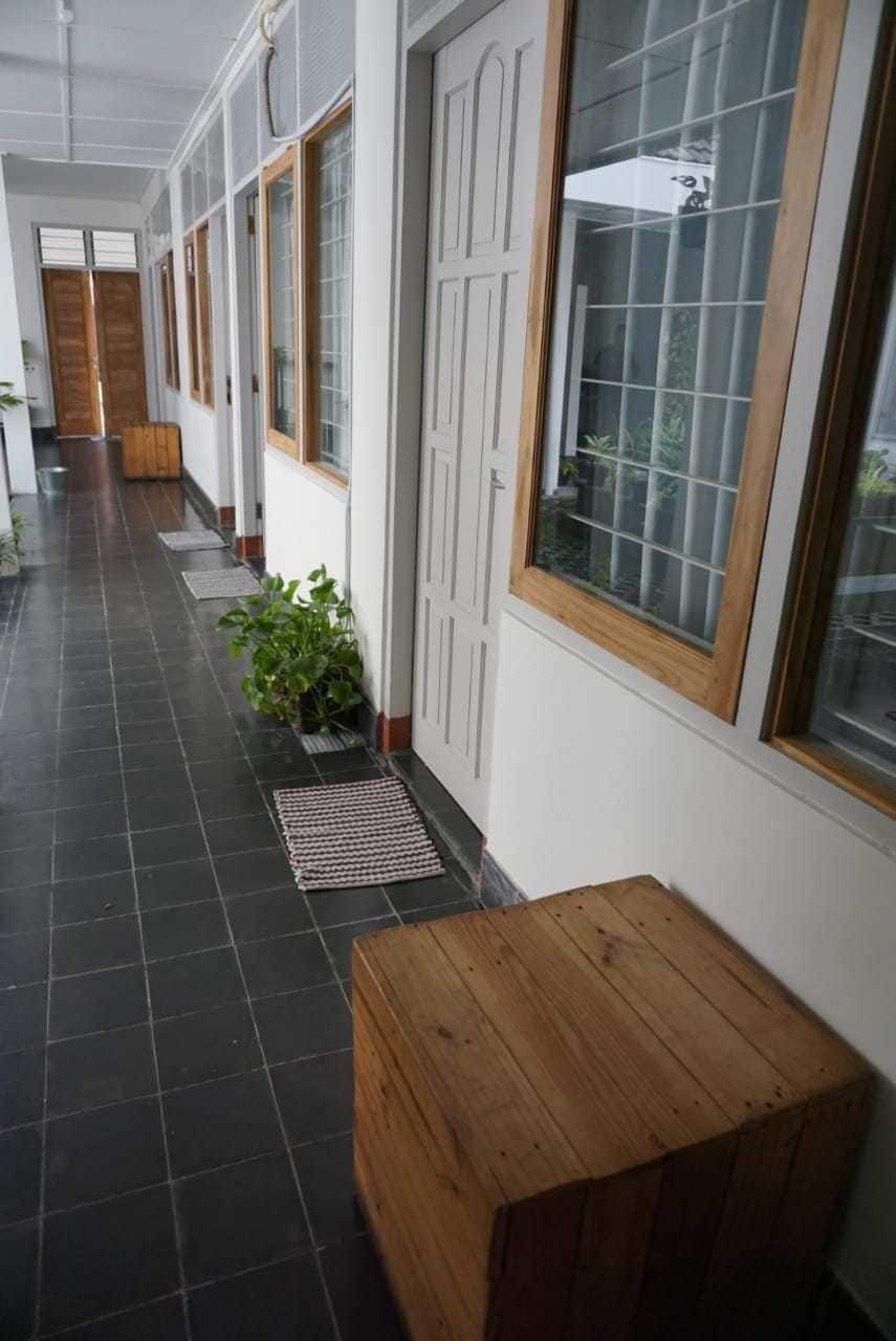 Ndalem Mbak Charly Hotel Pakualaman Buitenkant foto
